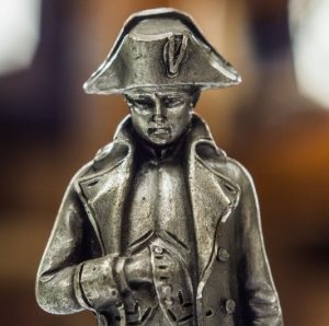 Read more about the article Ipoteză-trăznet: împăratul Napoleon n-a murit în exil, pe insula Sf.Elena, ci a fost înlocuit de sosia sa. Care a fost soarta „adevăratului Napoleon”?